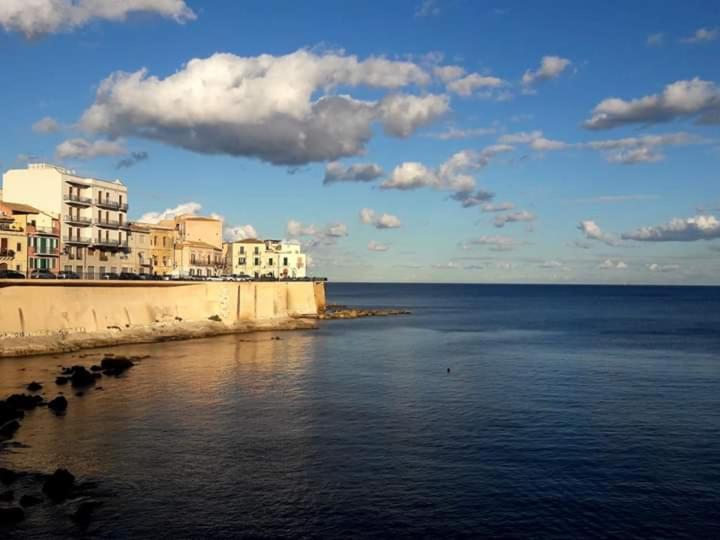 شقة Ortigia House سيراكوزا المظهر الخارجي الصورة